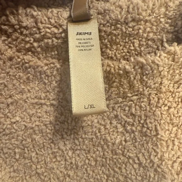 SKIMS Cozy Collection Cottagecore Brown Textured Crop Top - Picture 5 of 8